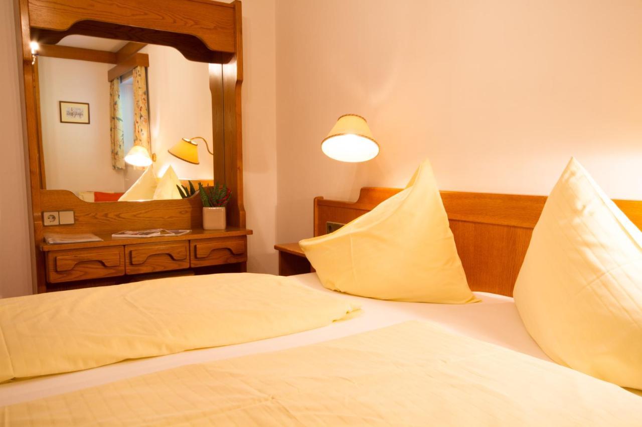 Hotel Garni Sonnblick Bad Kleinkirchheim Ruang foto