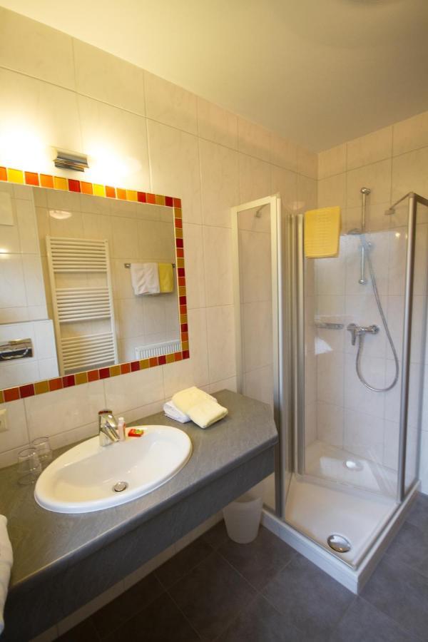 Hotel Garni Sonnblick Bad Kleinkirchheim Bagian luar foto
