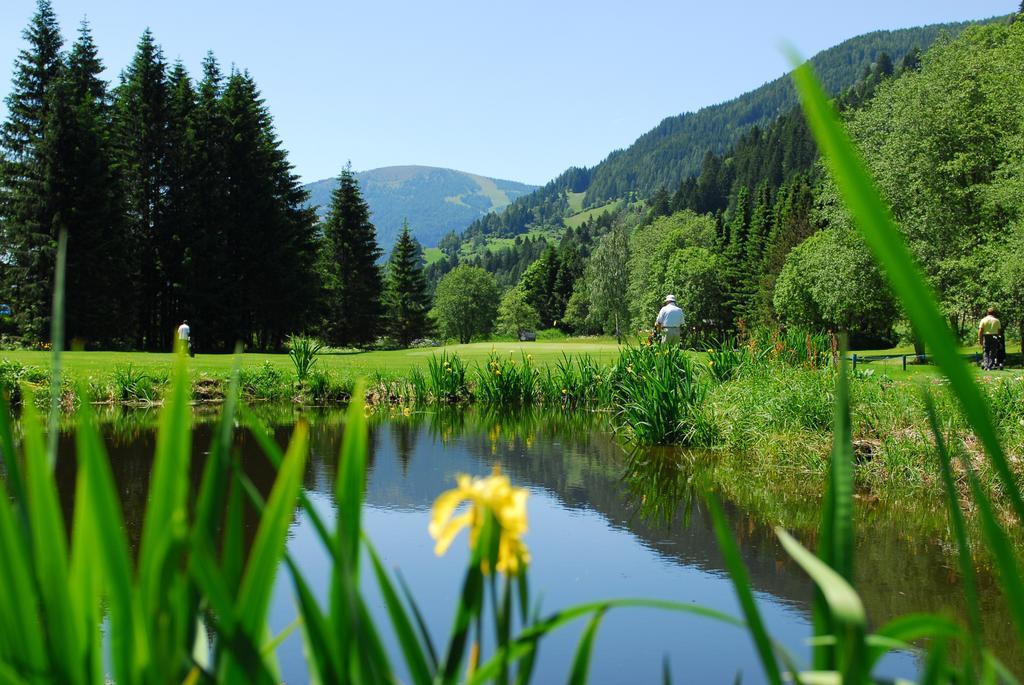 Hotel Garni Sonnblick Bad Kleinkirchheim Bagian luar foto
