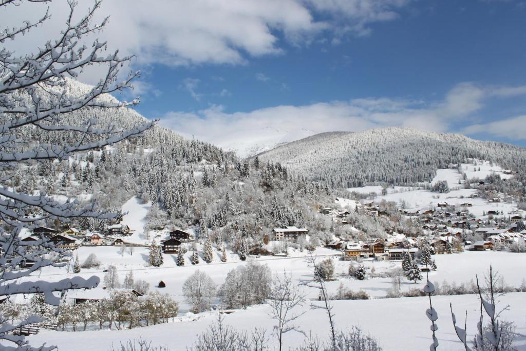 Hotel Garni Sonnblick Bad Kleinkirchheim Bagian luar foto