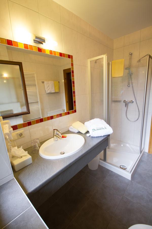 Hotel Garni Sonnblick Bad Kleinkirchheim Bagian luar foto